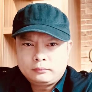 Meet your Posher, Christian